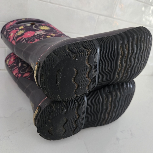 Bogs Classic High Handles Flower Purple Floral Waterproof Insulated Snow Boots 1 - Picture 9 of 9